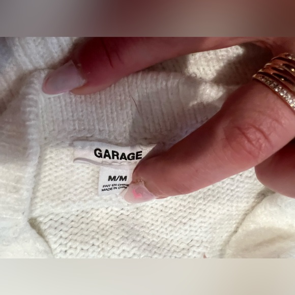 White Cropped Tank - Picture 2 of 2